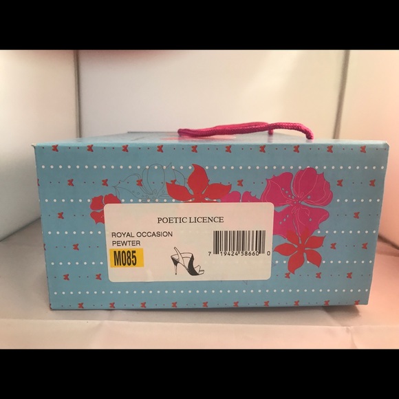NIB poetic license royal occasion heels 8.5 - Picture 2 of 8